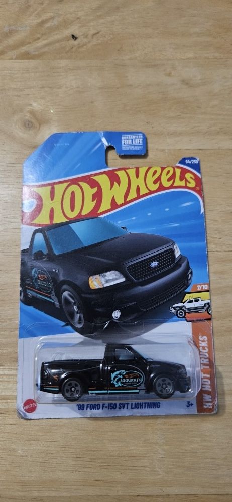 Hotwheels 99 Ford F150 Svt Lightning