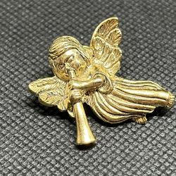 CAMCO RELIGIOUS ANGEL WITH HORN GOLD TONE LAPEL PIN TIE TACK PINCAMCO