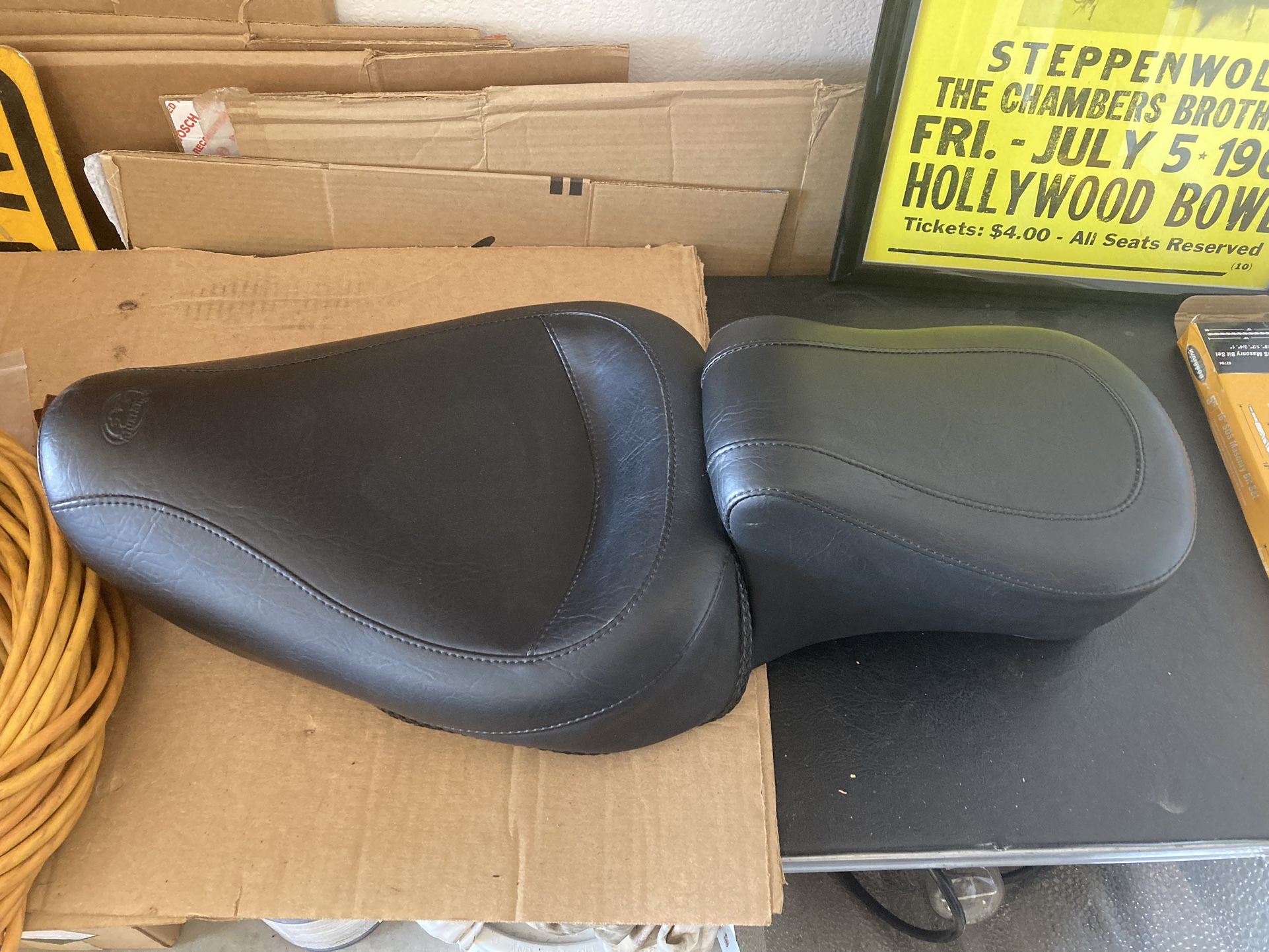 Mustang Sportster Seat 
