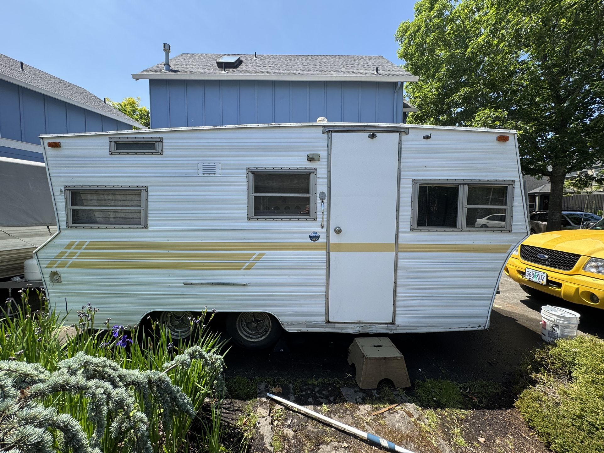 1972 Aristocrat Land Star