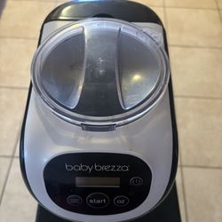 Baby Brezza 
