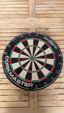 Bullshooter Corkmaster 18" Dartboard