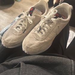 Nike Stranger Things Edition