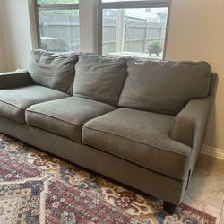 Free Delivery! Gray 3-Seater Couch / Sofa