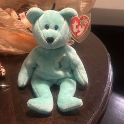 Thai Beanie Baby, Ariel