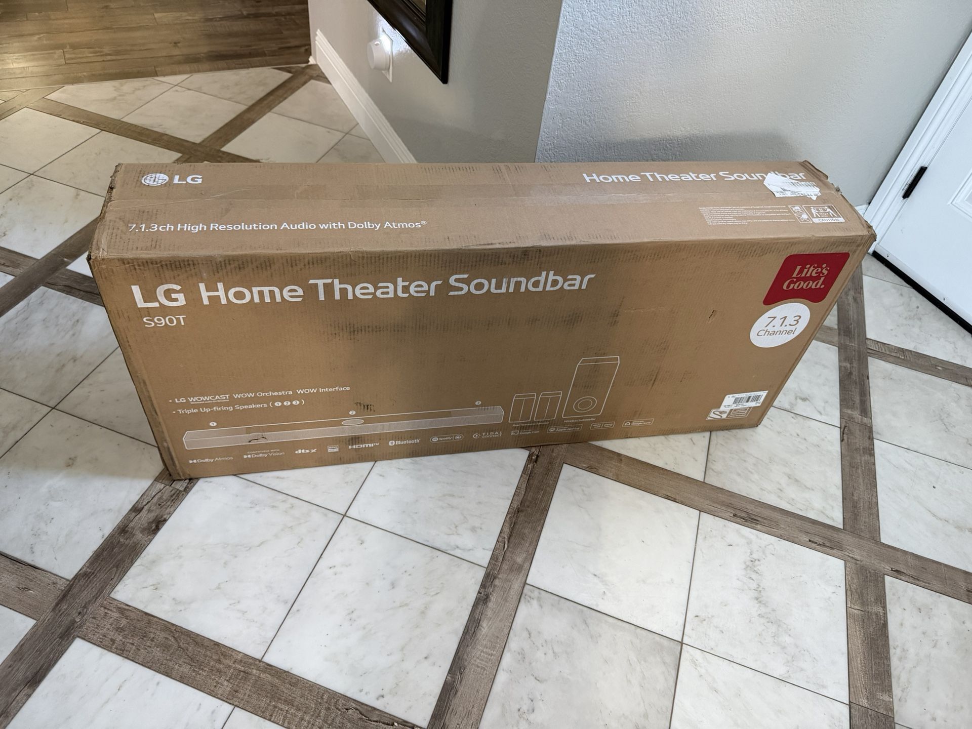 LG S90TR soundbar bundle