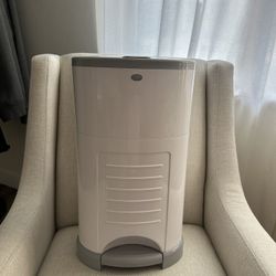 Dekor Diaper Pail 