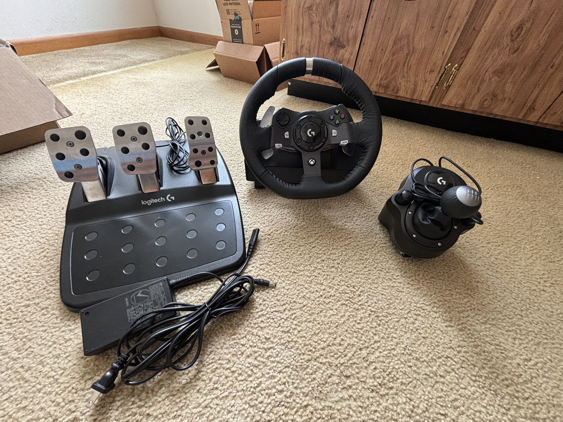Logitech G920 Steering Wheel, Pedals, and Shifter