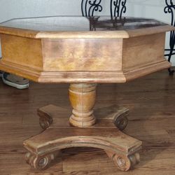 Small 2x2 Coffee Living Room Corner Table