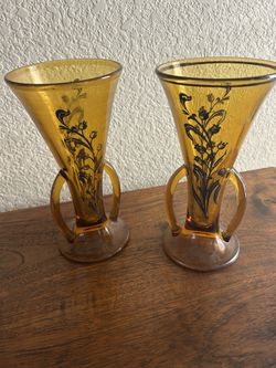 VINTAGE RADIANCE  8 INCH IMPERIAL AMBER* VASE