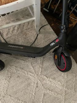 Electric scooter