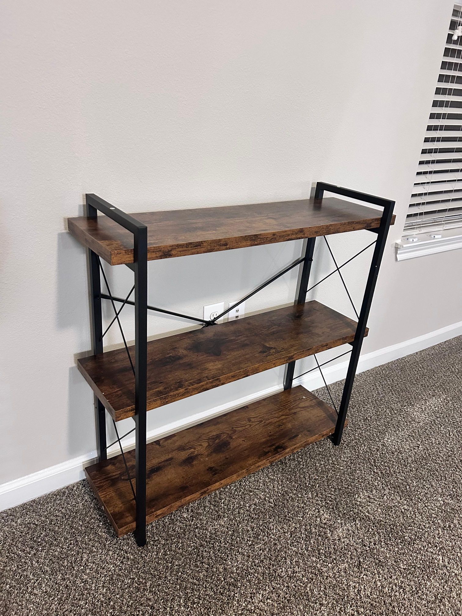 Decorative Wood and Iron Shelf – Great Condition
