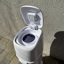 Diaper Genie 