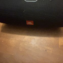 JBL CHARGE 4 PORTABLE SPEAKER 