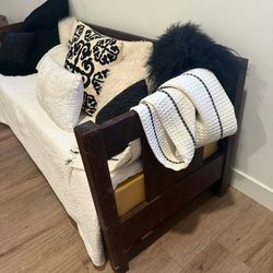 Stickley Antique mission style couch