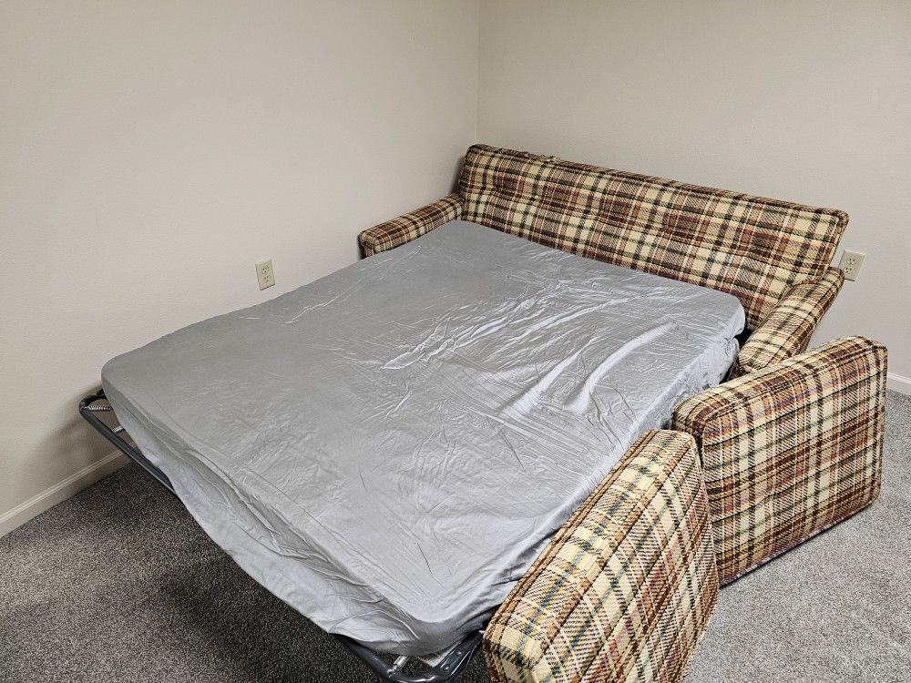 Pullout Couch