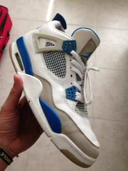 Jordan's retro 4 military size 10.5
