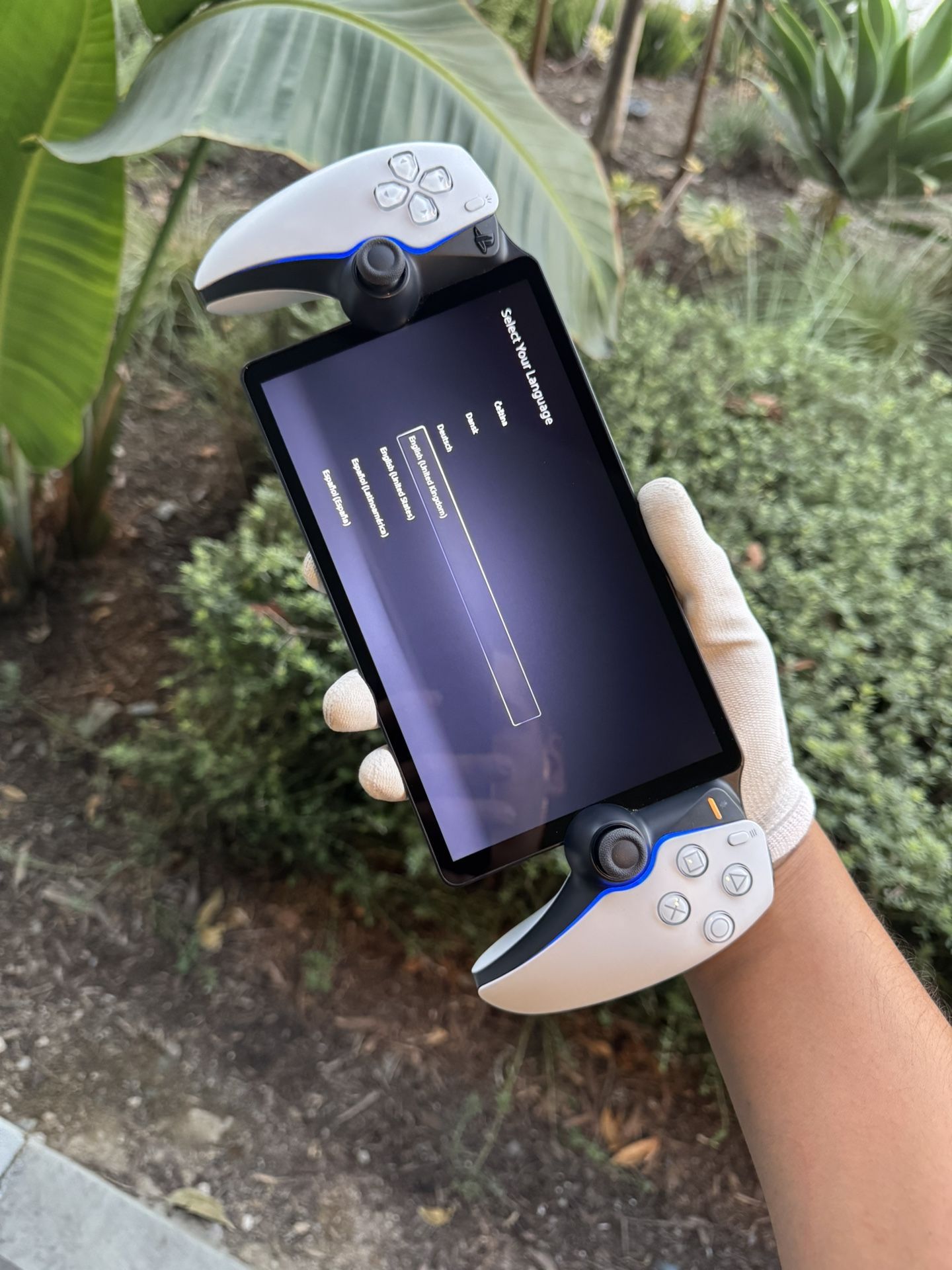 Sony - PlayStation Portal Remote Player - White