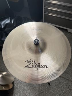 Zildjian Avedis “A” Medium Thin Crash Cymbal 18”