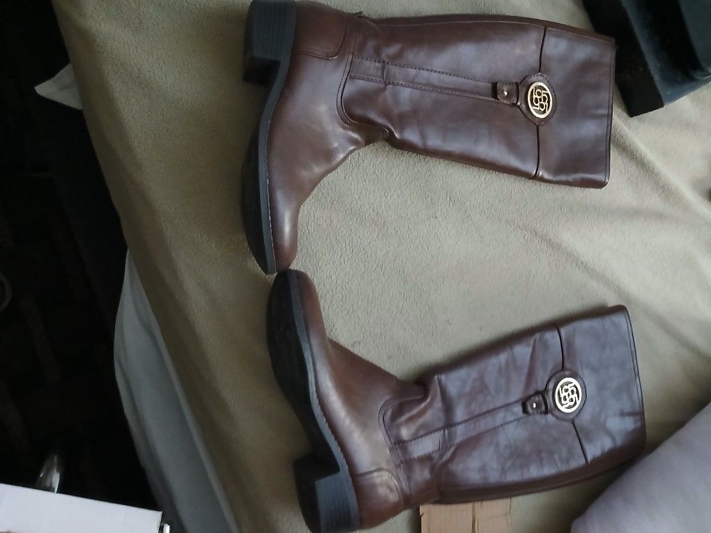 Liz Claiborne Refined Comfort Boots