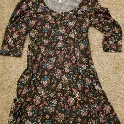 Women's medium Xhilaration black pastel flowers dress, Lot U