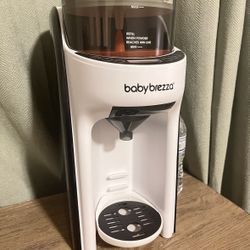 Baby Brezza 