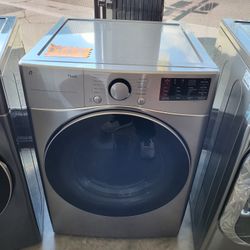 New LG ThinQ Gas Dryer 7.4 Cubic Feet