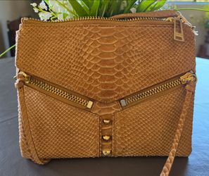 Women's Leather Crossbody Bags