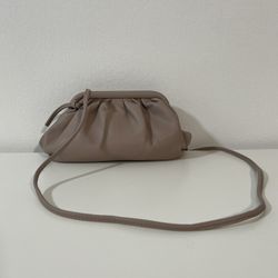 STEVE MADDEN Nikki Clutch Crossbody Purse LIKE NEW