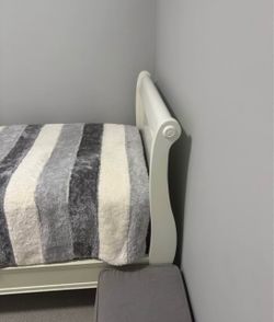 White Twin Pottery Barn Bed Frame