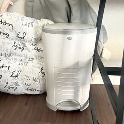 Diaper Genie 
