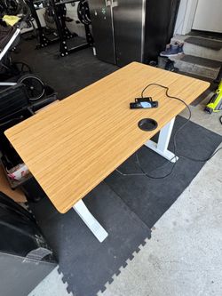 Jarvis Bamboo Electric Standing Desk 42x24 - Programmable Memory