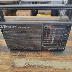Emerson Portable Radio 