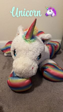 Huge Unicorn