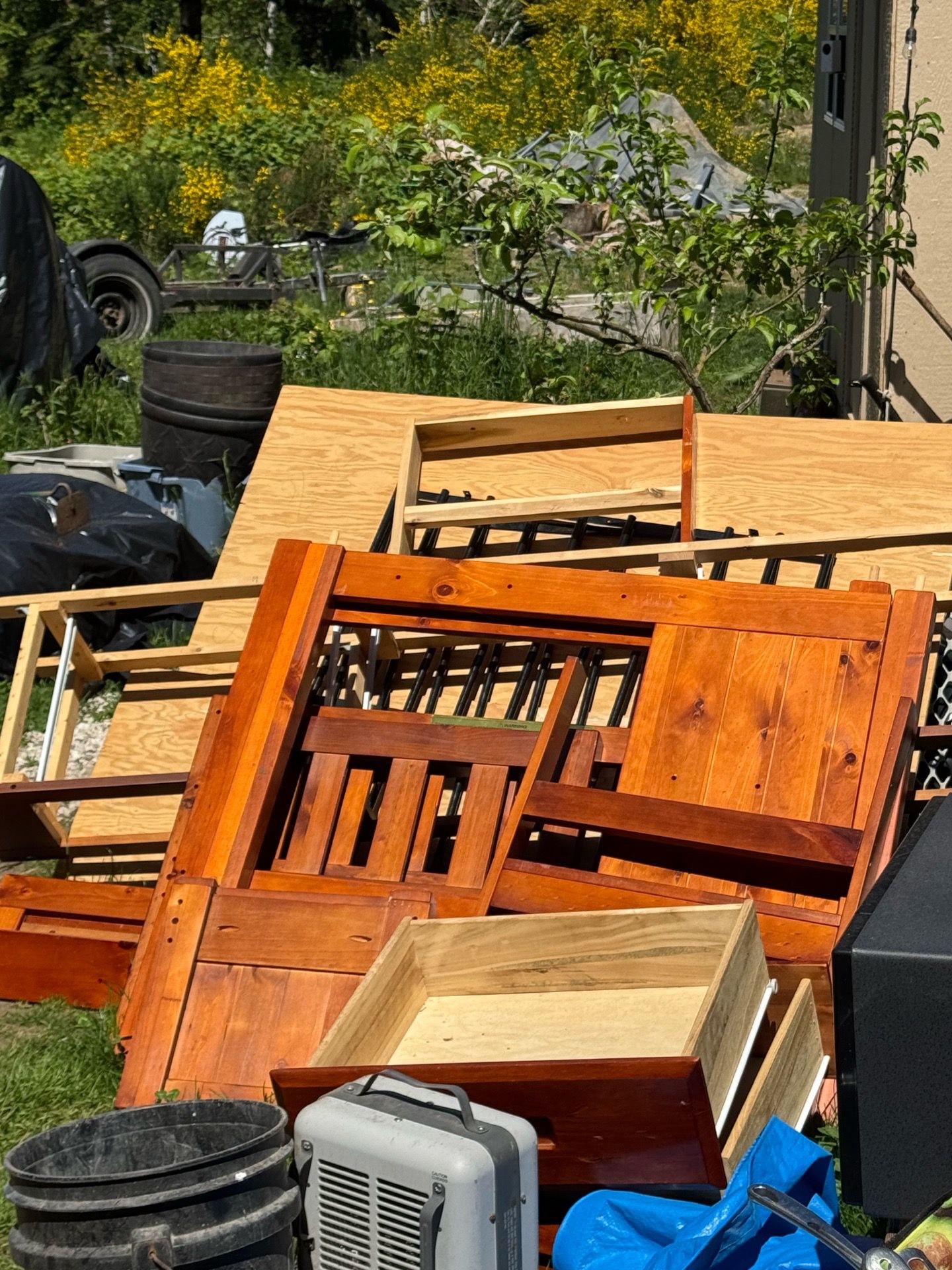 2 twin over full bunk beds