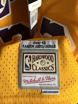 Mitchell & Ness NBA Los Angeles Lakers Kareem Abdul-Jabbar 1984 Swingman  Jersey