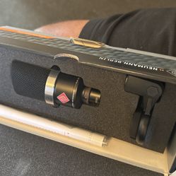 Neumann Tlm 102
