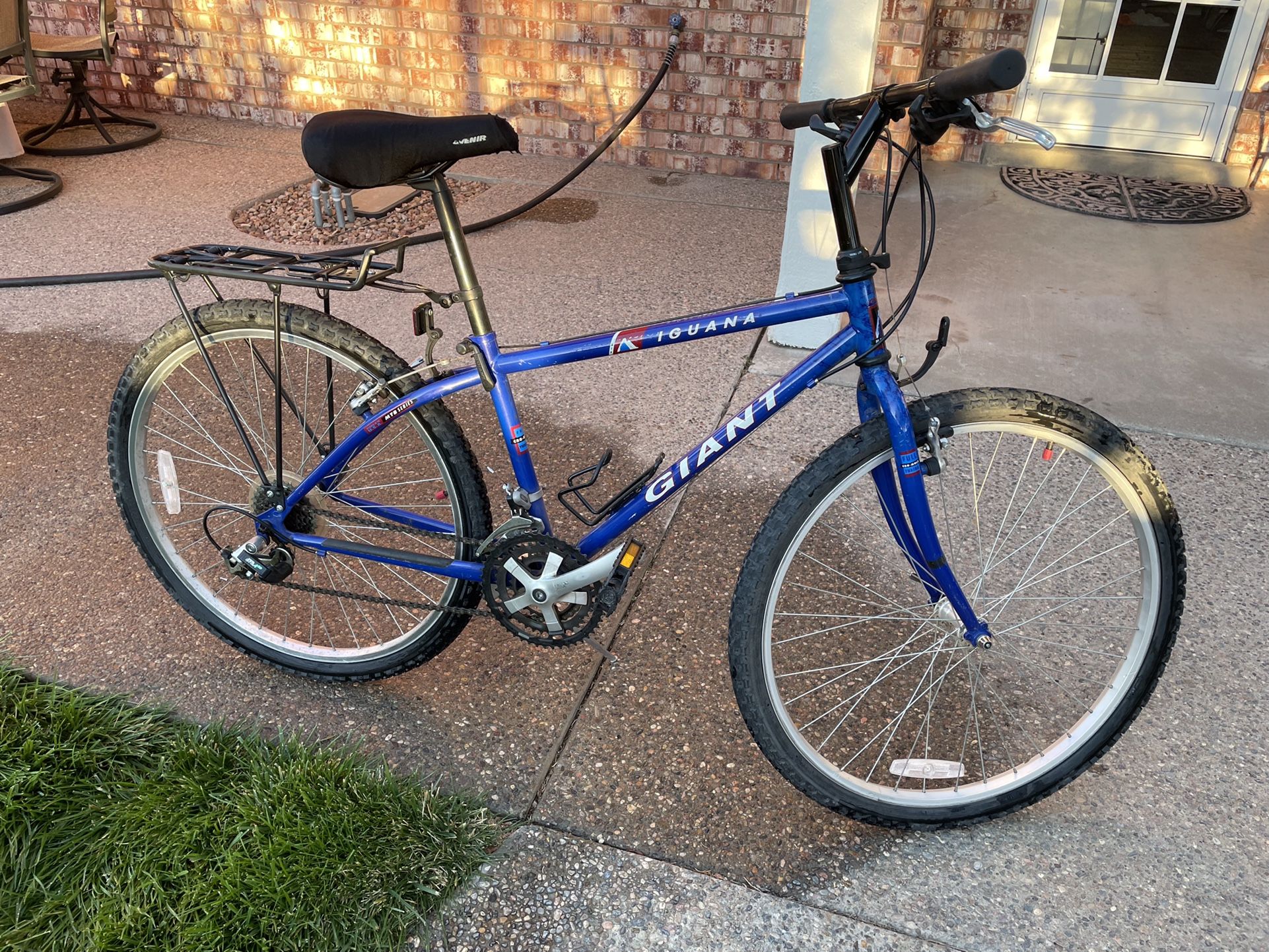 Giant Iguana Mountain Bike, Former Consumer Reports #1 Mountain Bike!