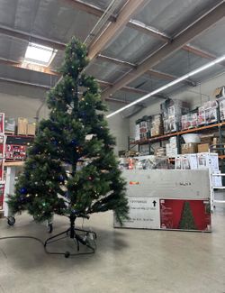 Home Accents 7.5ft Forest Pine LED Pre-Lit Tree