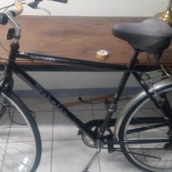 Used But Functional Schwinn Wayfarer Bike
