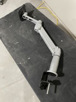 Monitor Arm 