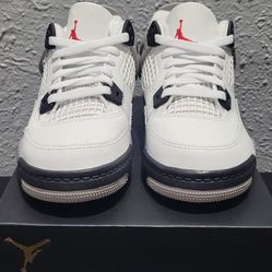 Jordan Retro 4 White Cement 
