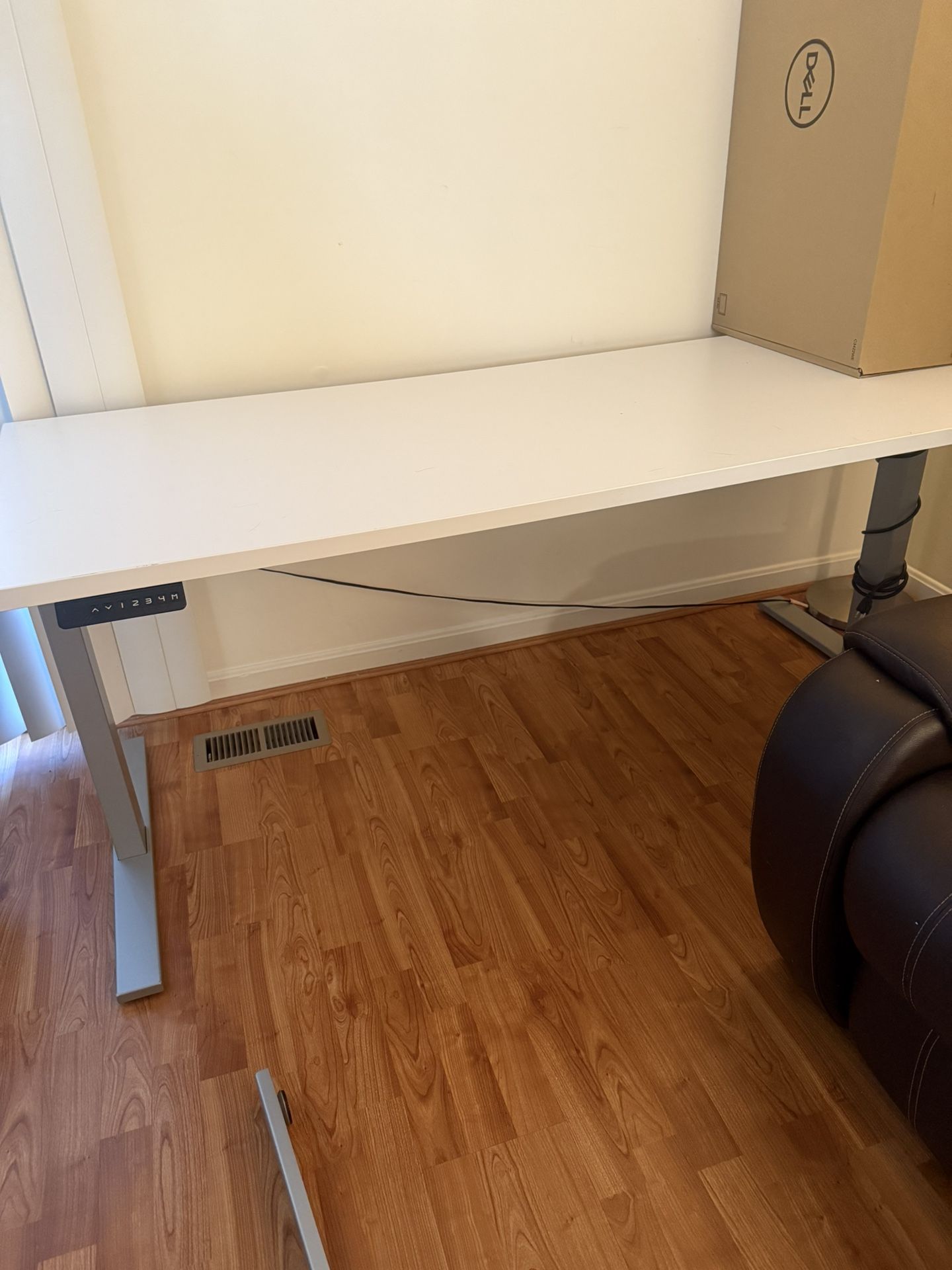 Height Adjustable Desk