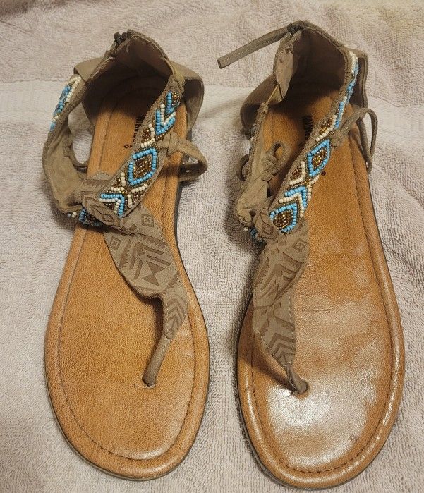 Minnetonka Moccasin Sandals Suede T Bar Tassel Fringe Zip Women’s Size 10