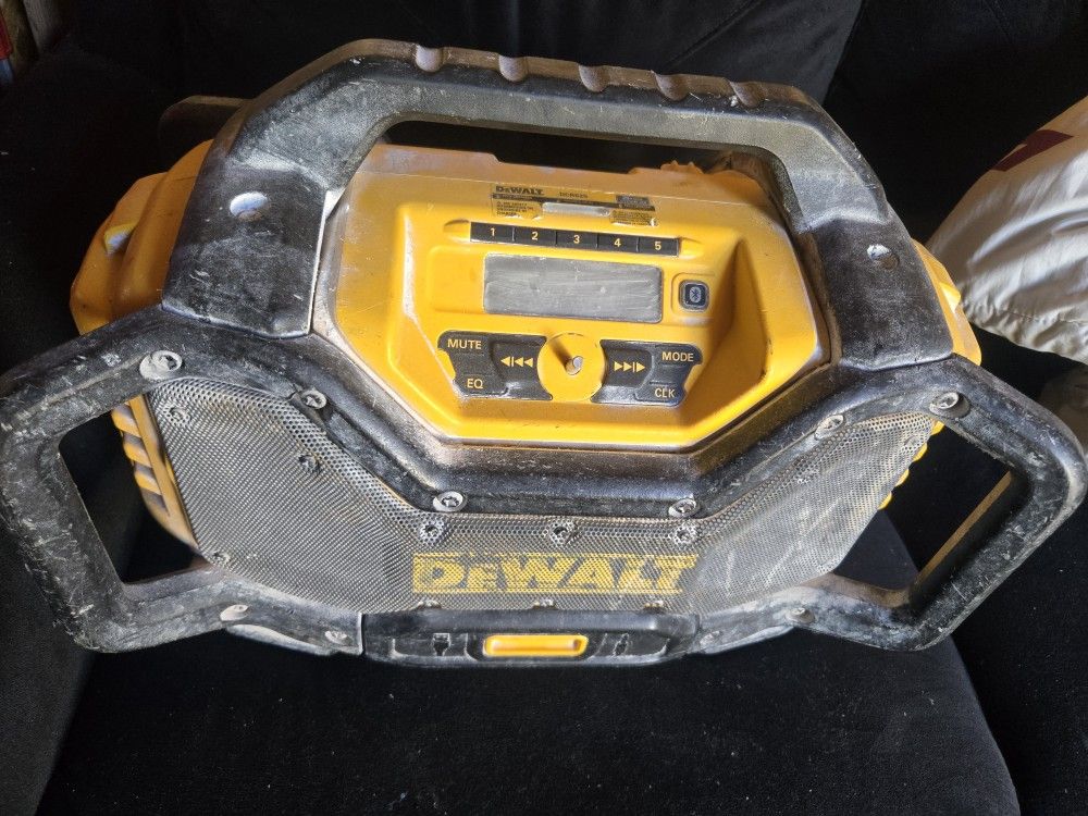 Dewalt Radio Bluetooth Speaker