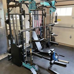 Brand New Multifunctional Trainer 
