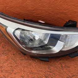 2015 2016 2017 HYUNDAI ACCENT RIGHT PASSENGER HALOGEN HEADLIGHT OEM USED#3