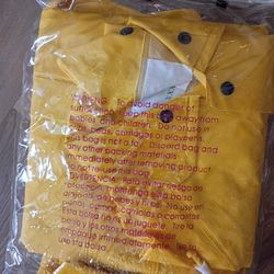   XXX.  BIG. GUYS RAIN GEAR