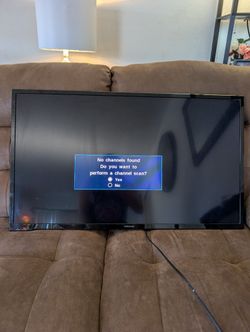 39" Insignia TV