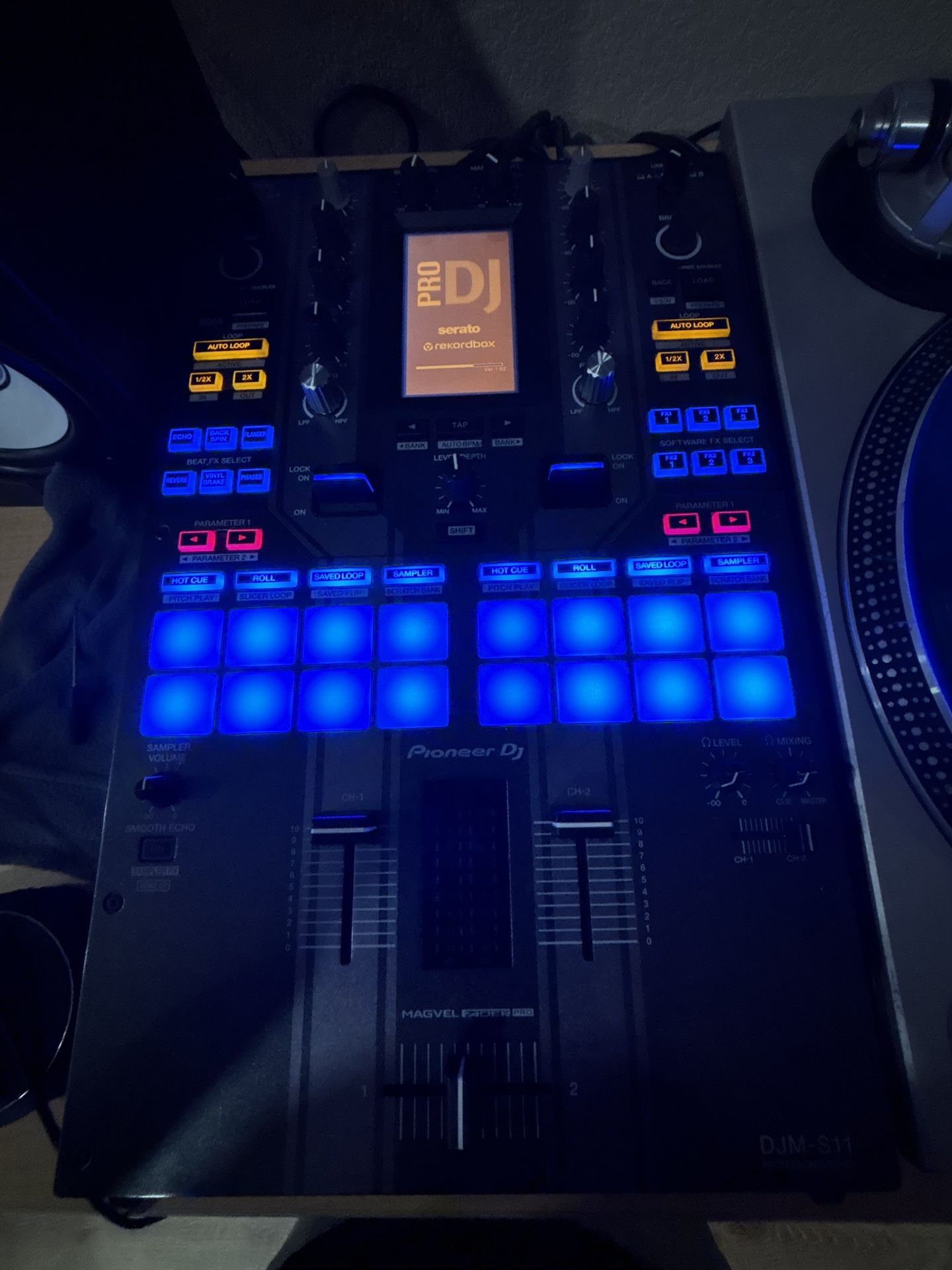 Pioneer DJ DJM S11 SE Limited Edition Mixer